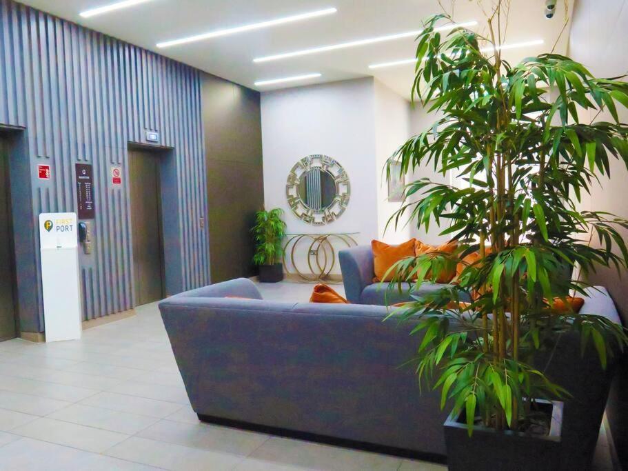 Club White London Bridge One Bedroom Apartment Buitenkant foto